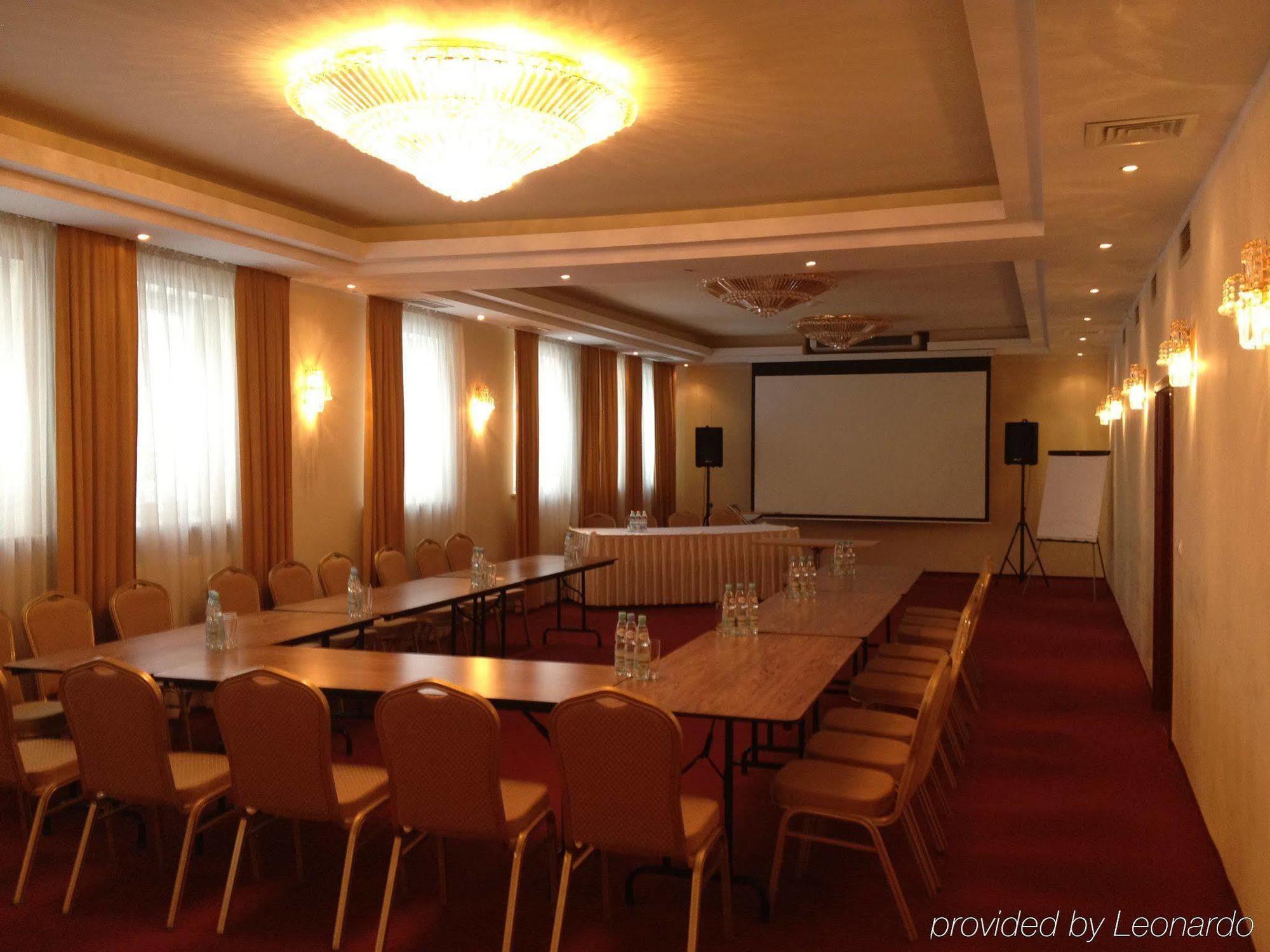 Hotel Holiday Park Varsovia Facilidades foto